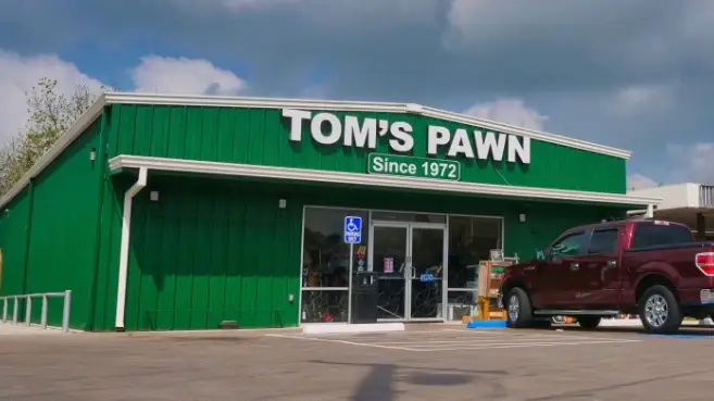 120J8364A53812VE 702 N Brooks St Brazoria TX 77422 USA Tom s Pawn Shop