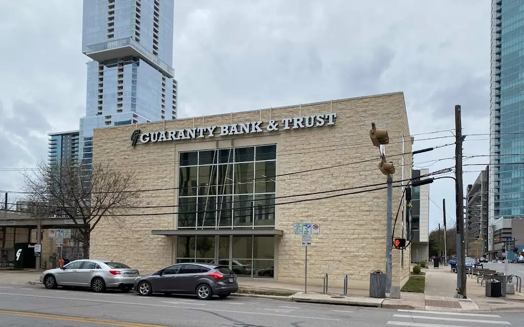 127M9961B72276SC 601 W 5th St Austin TX 78701 USA Guaranty Bank Trust