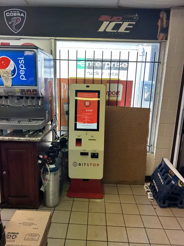 135F4836D28288MS 1009 S Grand St Suite 200 Amarillo TX 79104 USA Bitstop Bitcoin ATM