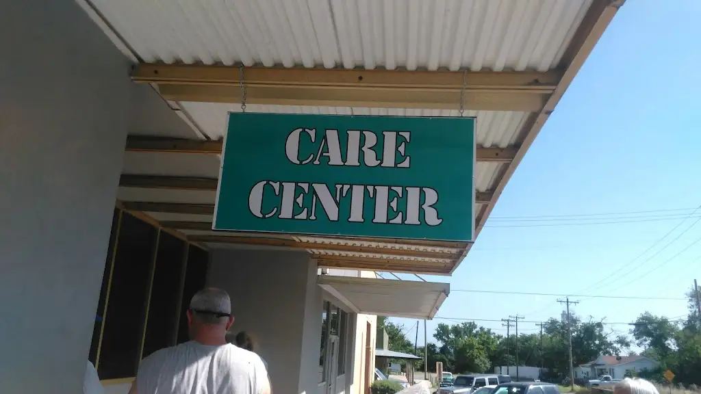 136J1044J80807OD 105 N 7th St Gatesville TX 76528 USA Gatesville Care Center