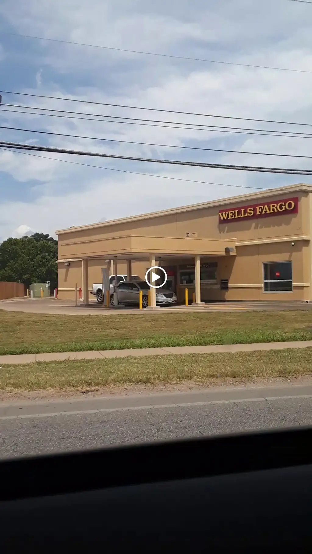 137P4919C65942HA 1145 Airport Blvd Austin TX 78702 USA Wells Fargo Bank