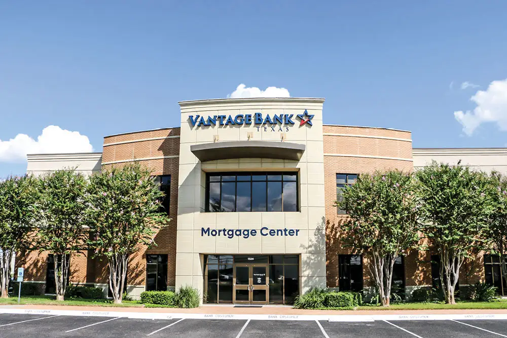 150A4138S43271NR 1524 N McColl Rd 100 McAllen TX 78501 USA Vantage Bank Texas