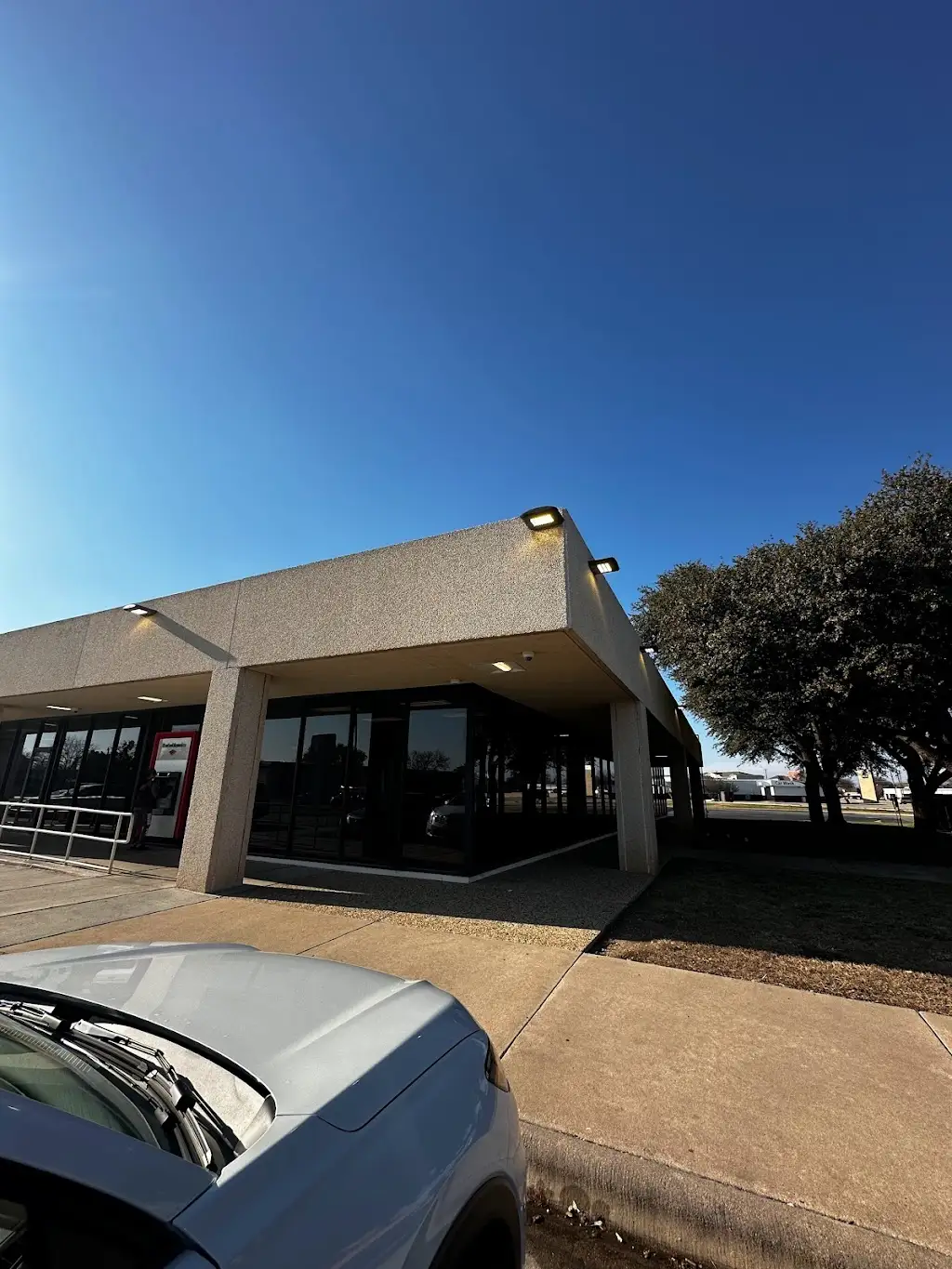 161U7434I36092OM 2200 S 27th St Abilene TX 79605 USA Bank of America with Drive thru ATM