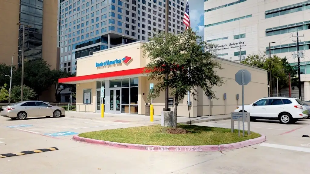 180T9349L62137XC 1025 Holcombe Blvd Houston TX 77030 USA Bank of America with Drive thru ATM