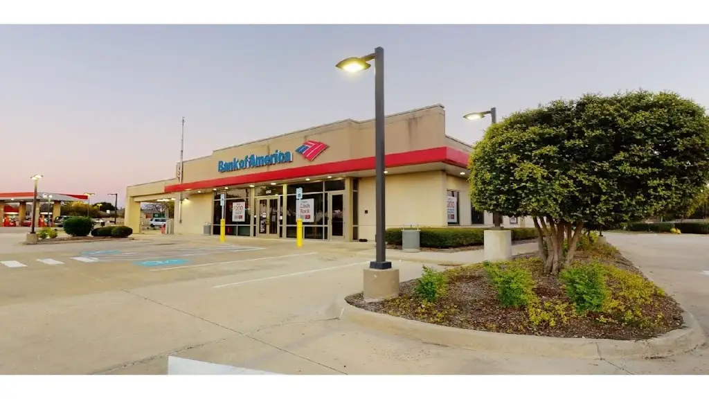 184Q9795H61398NN 1202 N Greenville Ave Allen TX 75002 USA Bank of America with Drive thru ATM