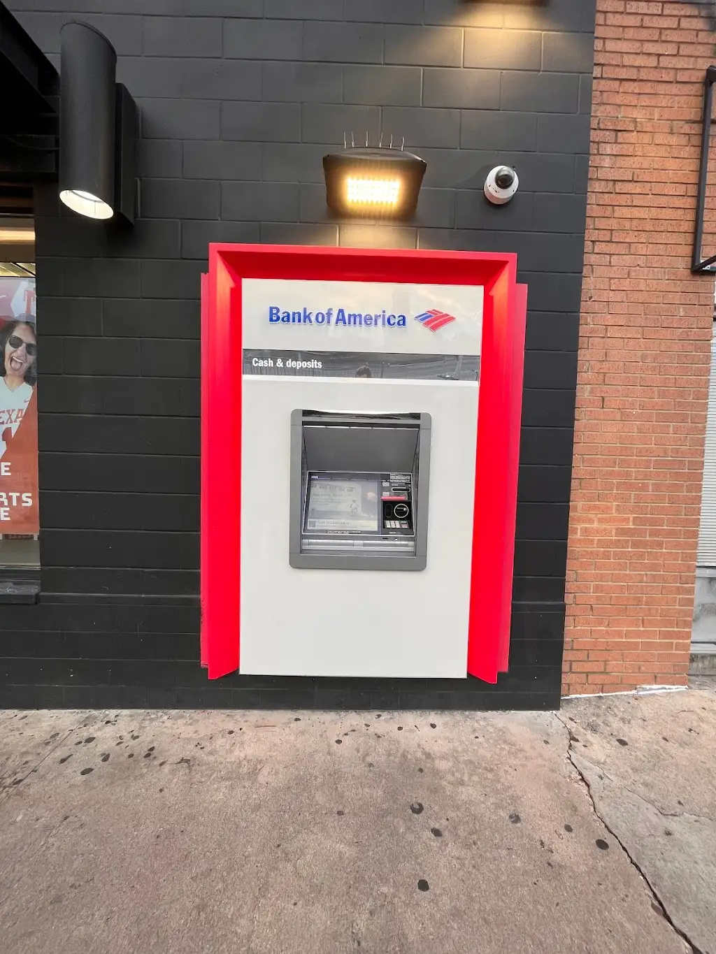 185R6467S20220PQ 2246 Guadalupe St Austin TX 78705 USA Bank of America ATM