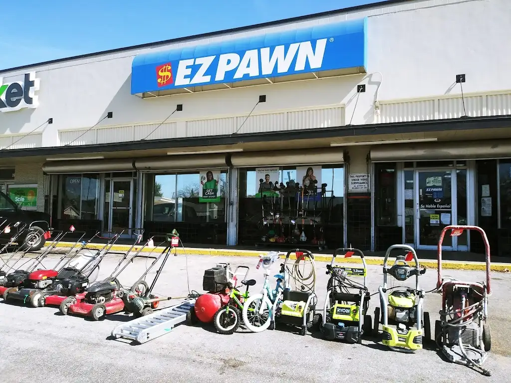 202B1789Q38753ZZ 2612 S Presa St San Antonio TX 78210 USA EZPAWN