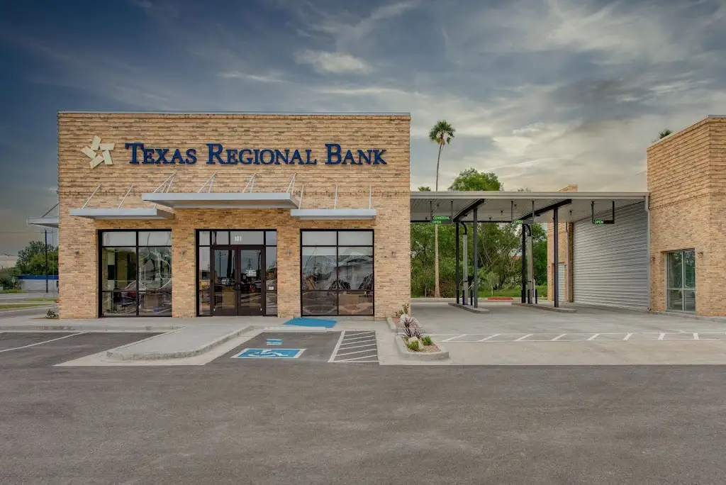 215M9465G34813PY 500 E Business 77 Suite 101 San Benito TX 78586 USA Texas Regional Bank