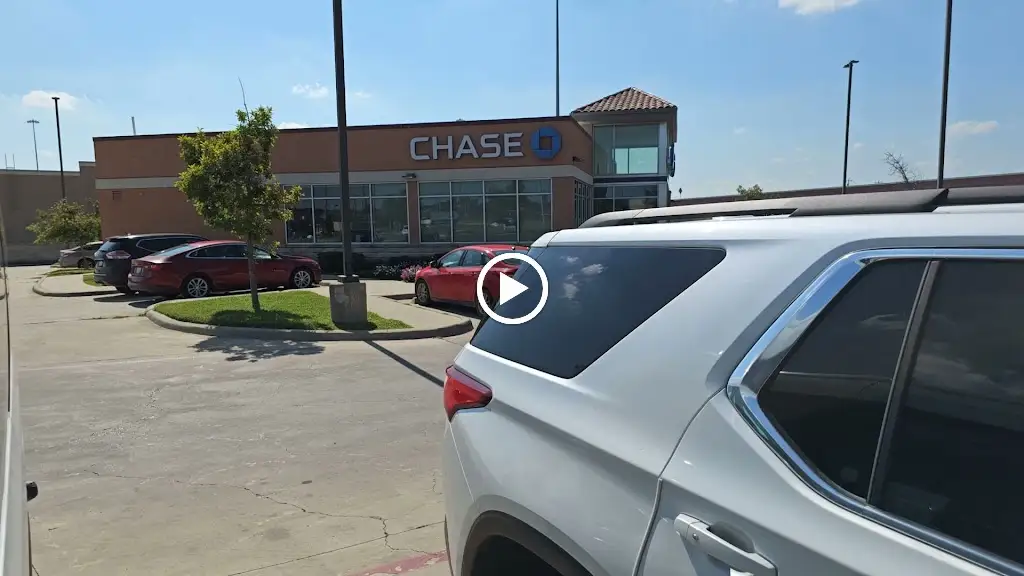 246F3579Z81777XB 10720 International Blvd Laredo TX 78045 USA Chase Bank