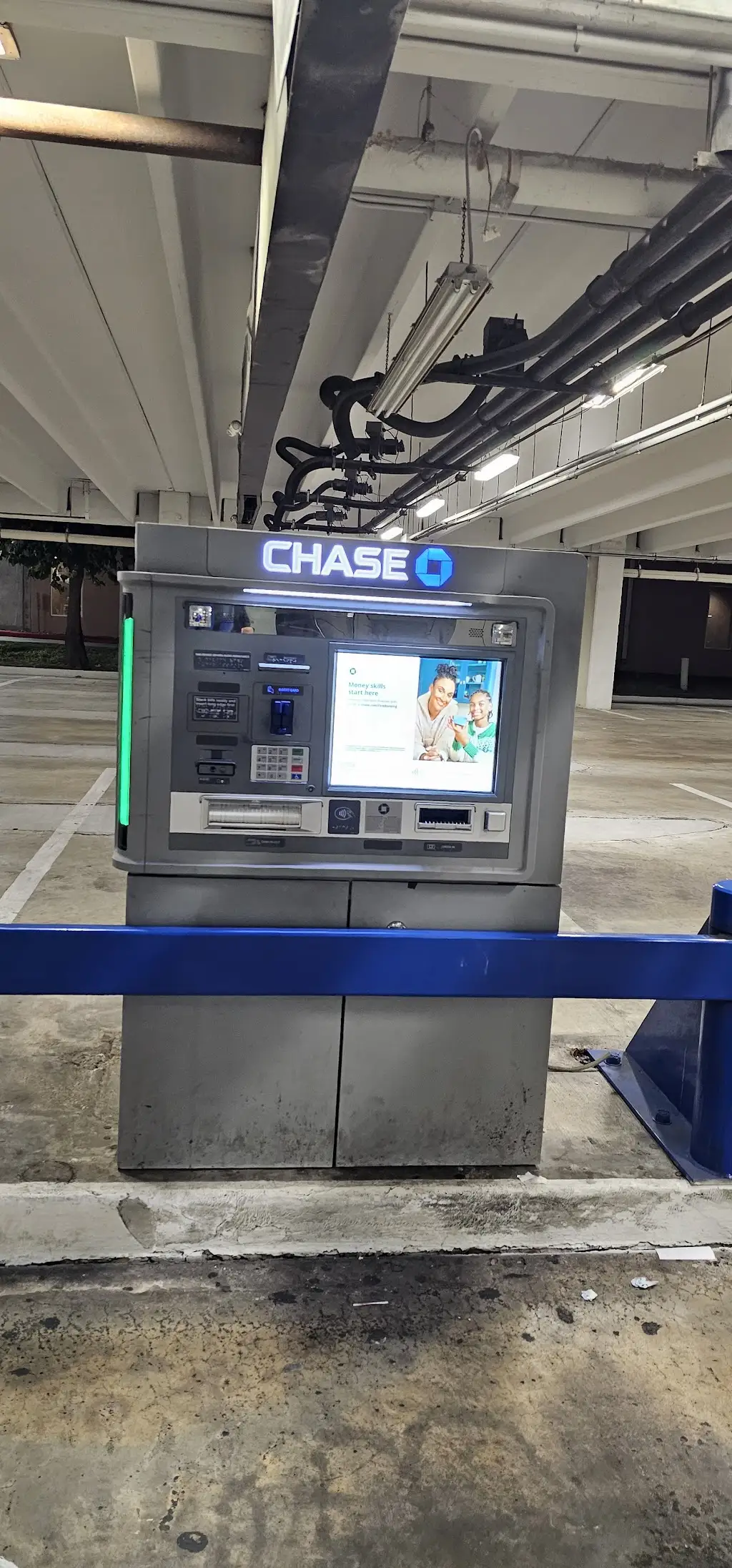 254Q6970E86686JU 6550 Fannin St Houston TX 77030 USA Chase ATM