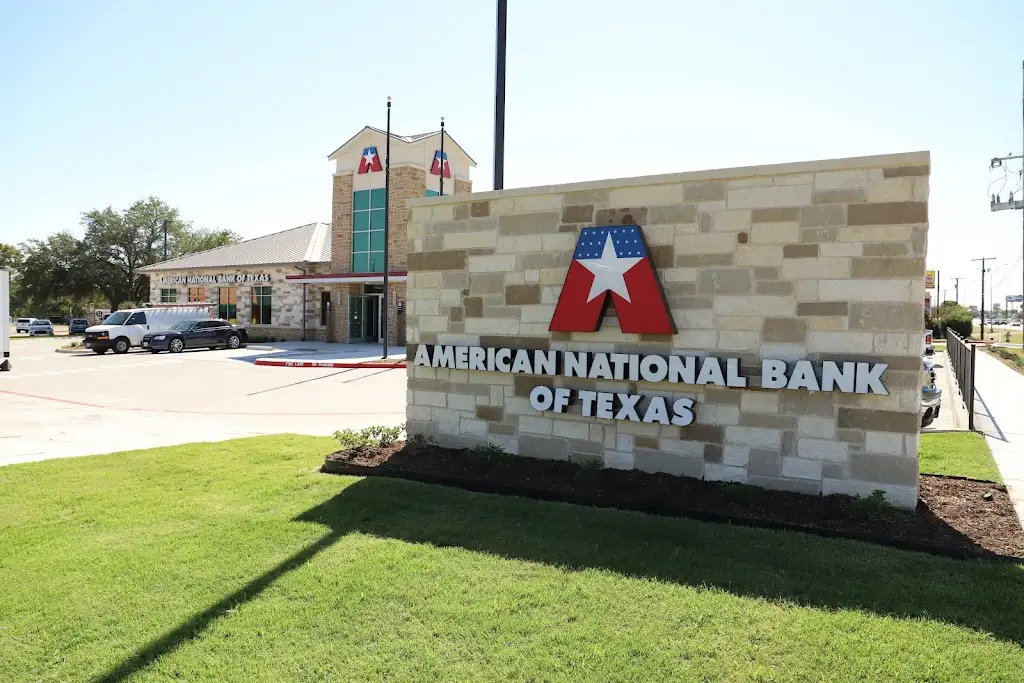 268J8266U27244IF 301 SW Wilshire Blvd Burleson TX 76028 USA American National Bank of Texas