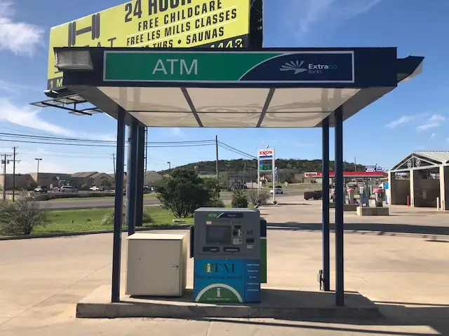 270C3198R23970JX 2000 N Main St Belton TX 76513 USA Extraco Banks Belton ATM