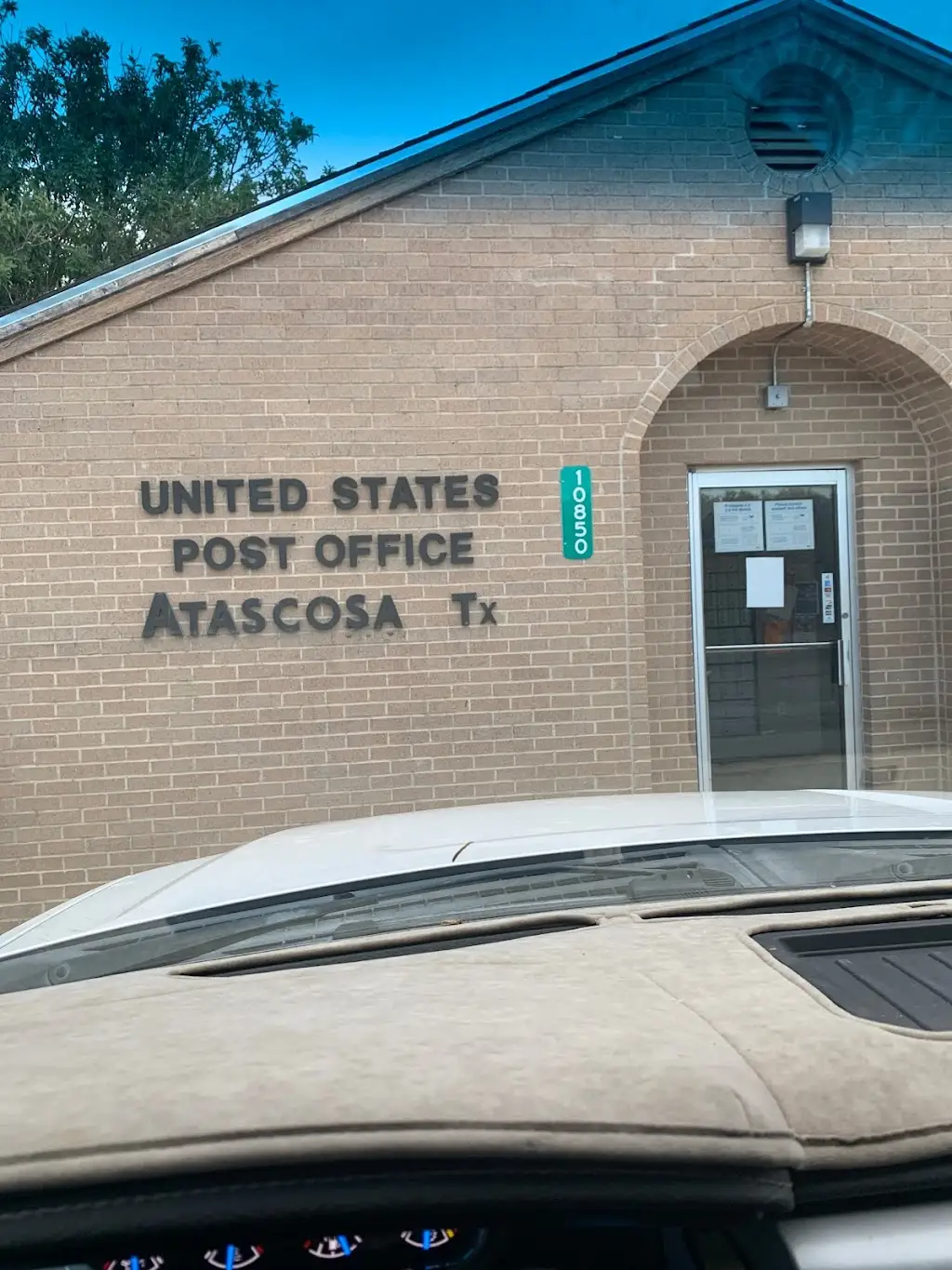 284Z1258D38453JA 10850 Pearsall Rd Atascosa TX 78002 USA United States Postal Service