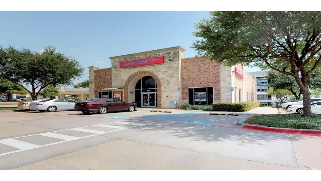 285T2622J66340ZL 1011 W McDermott Dr Allen TX 75013 USA Bank of America with Drive thru ATM