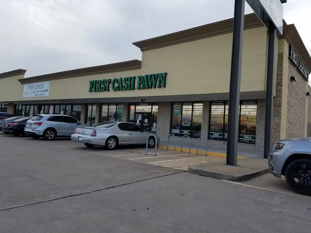 314H8273V72356EF 13331 Montfort Dr Dallas TX 75240 USA First Cash Pawn