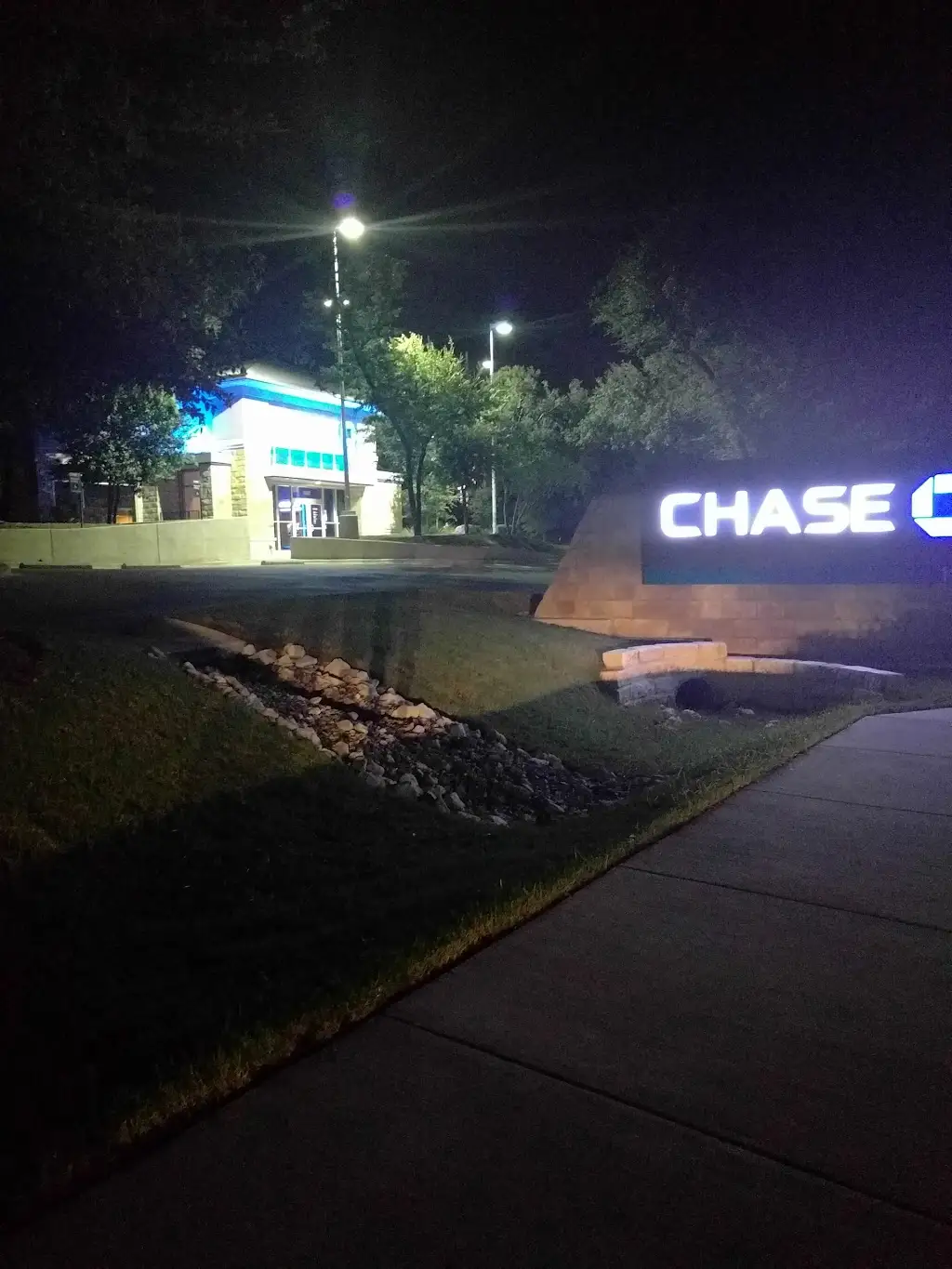 331E1239T34301IL 11800 Domain Dr Austin TX 78758 USA Chase Bank