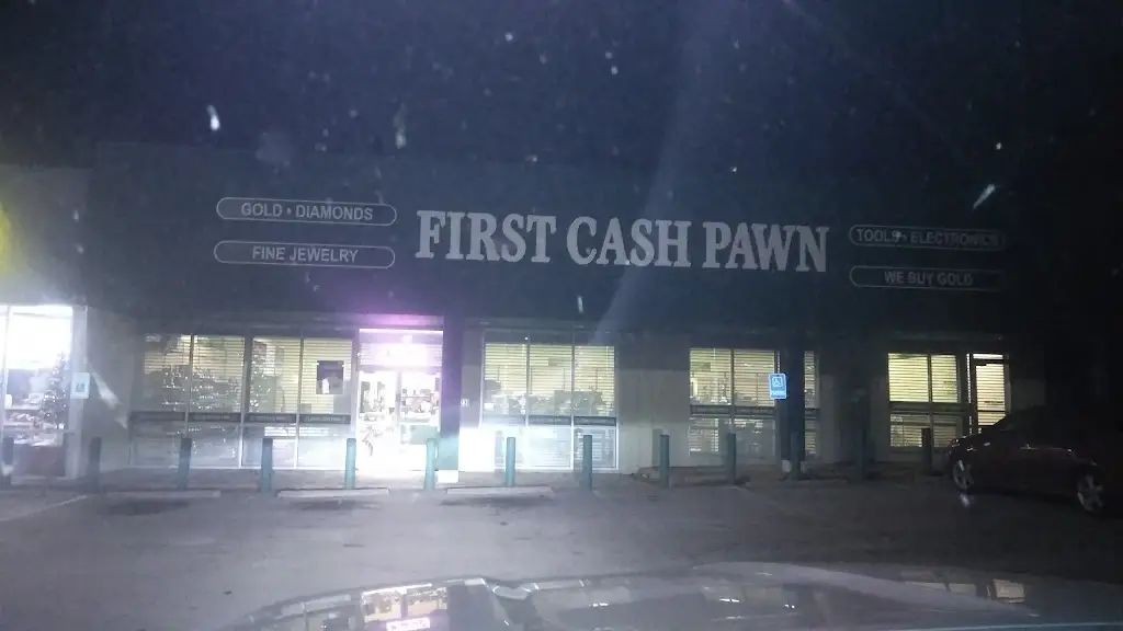 347L2192H73993KW 9023 Benbrook Blvd Benbrook TX 76126 USA First Cash Pawn