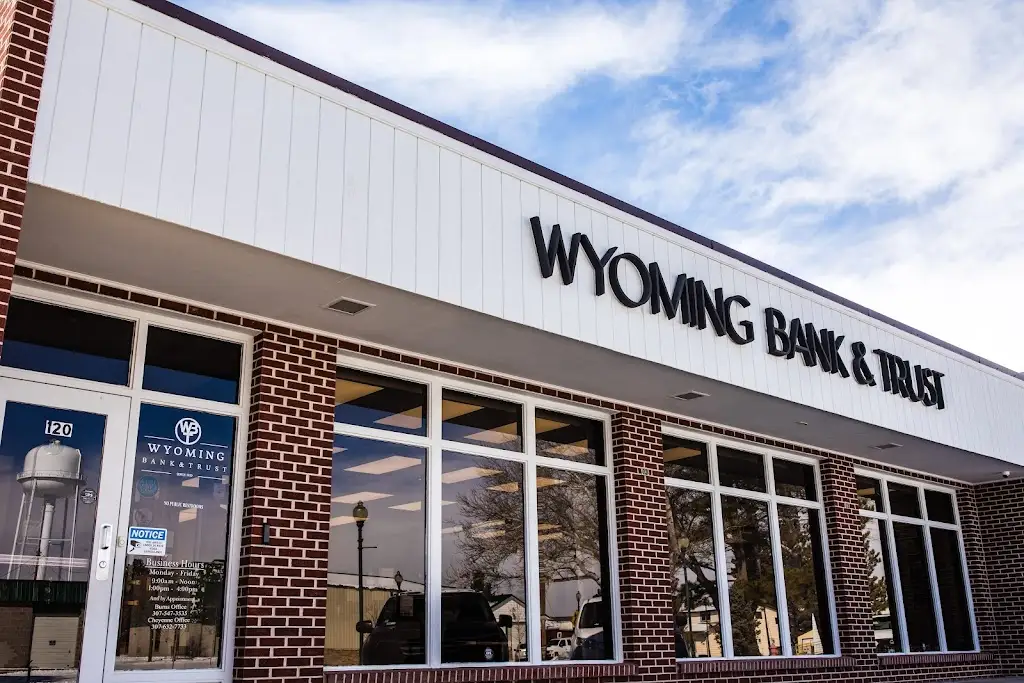 404L2895V46262AP 5827 Yellowstone Rd Cheyenne WY 82009 USA Wyoming Bank Trust