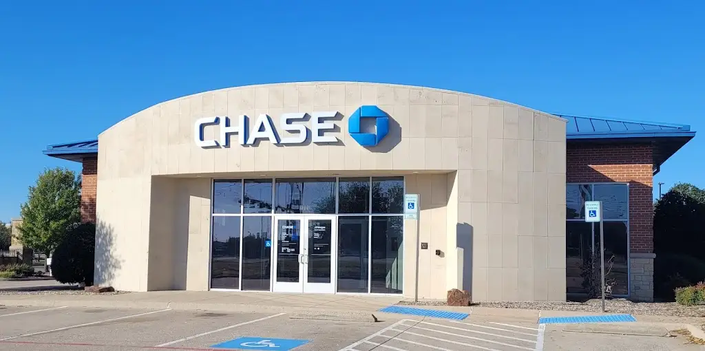 426Q8321T57857WA 2701 FM 423 Little Elm TX 75068 USA Chase Bank