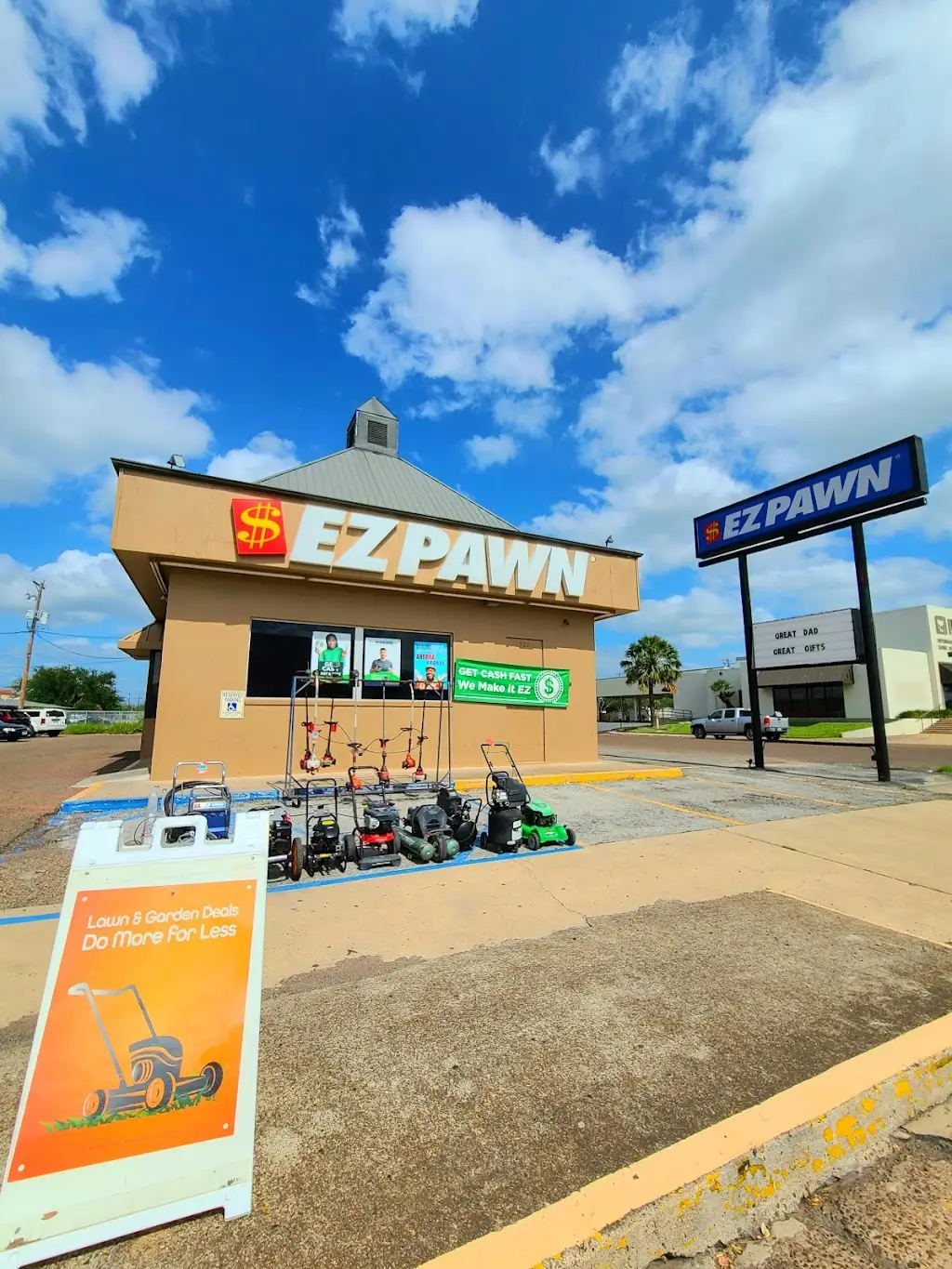 443O1286N36164AF 322 S Closner Blvd Edinburg TX 78539 USA EZPAWN