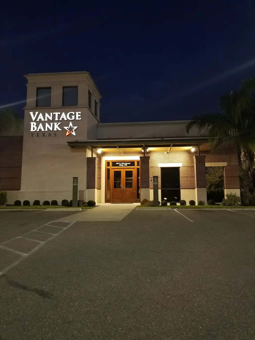 443S5843D71139OT 901 S 10th St Bldg 400 McAllen TX 78501 USA Vantage Bank Texas