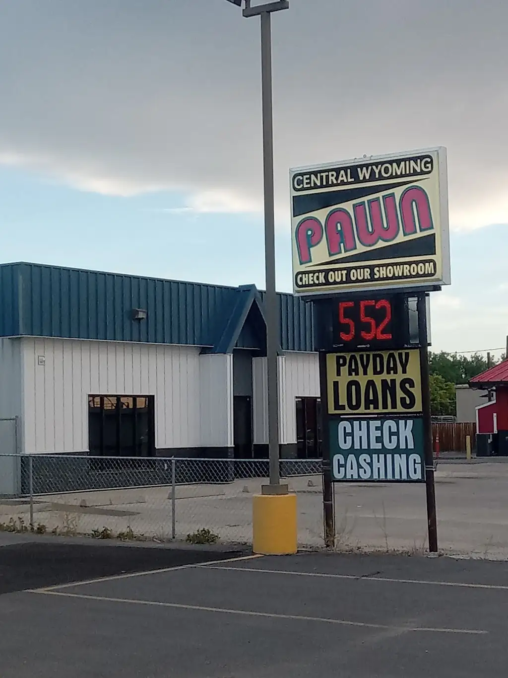 454P7980C16895YG 922 N Federal Blvd Riverton WY 82501 USA Central Wyoming Pawn Loan