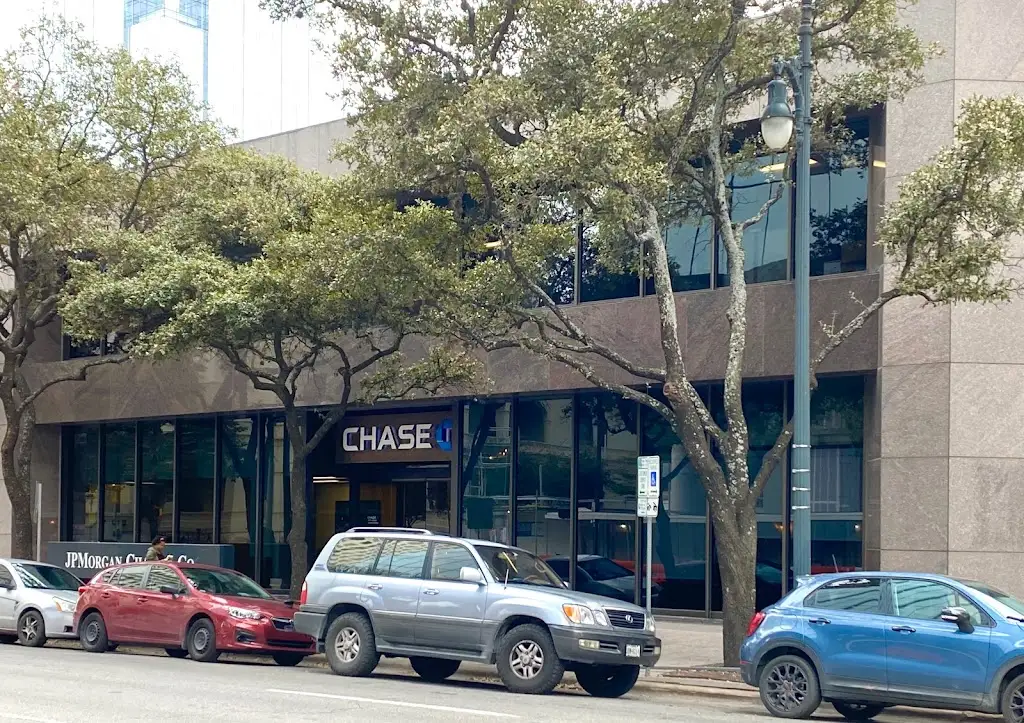 510Q9057K88380HK 221 W 6th St Austin TX 78701 USA Chase Bank