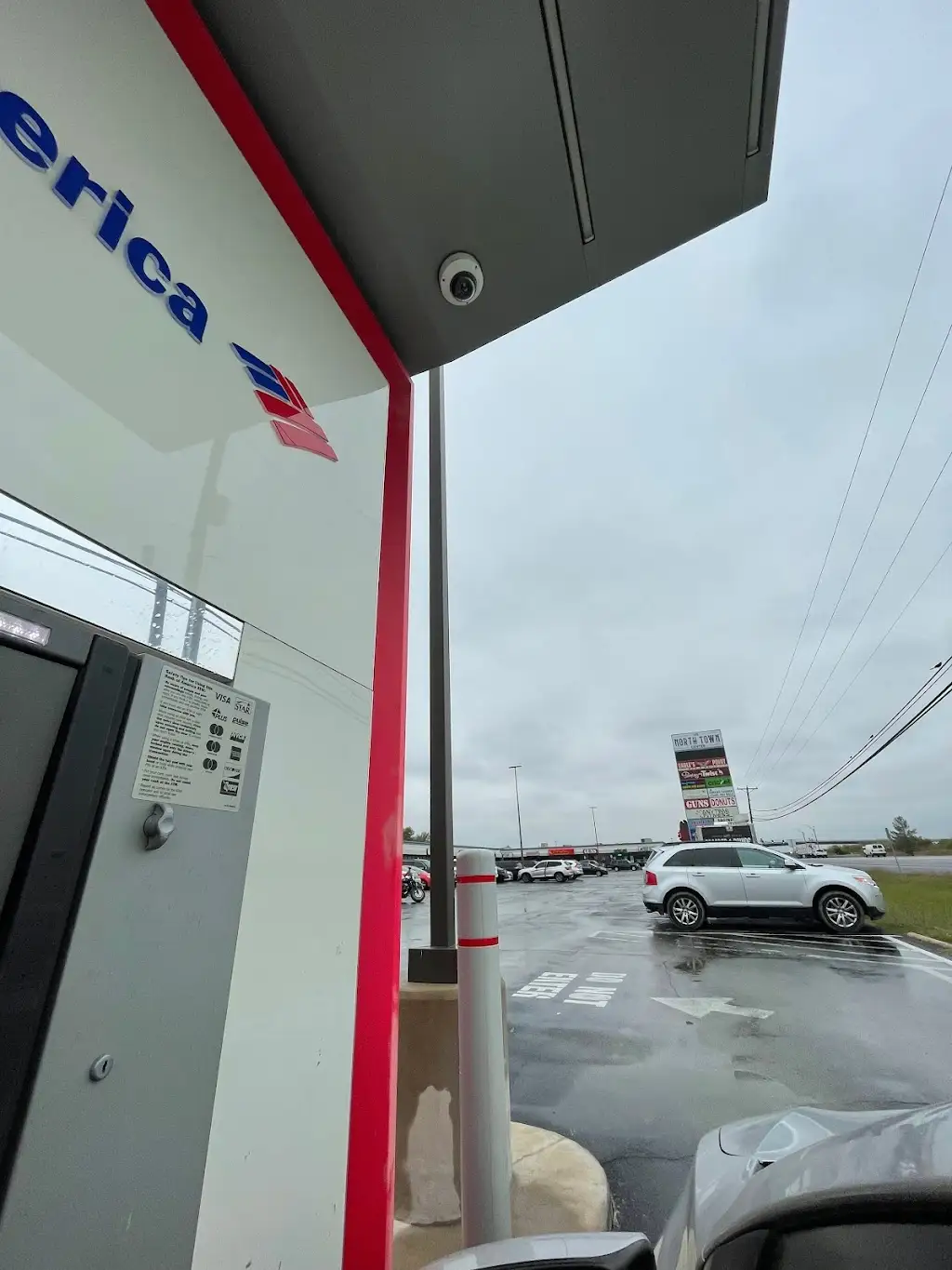 526L8380B35617JM 1029 N Saginaw Blvd Saginaw TX 76179 USA Bank of America ATM Drive thru