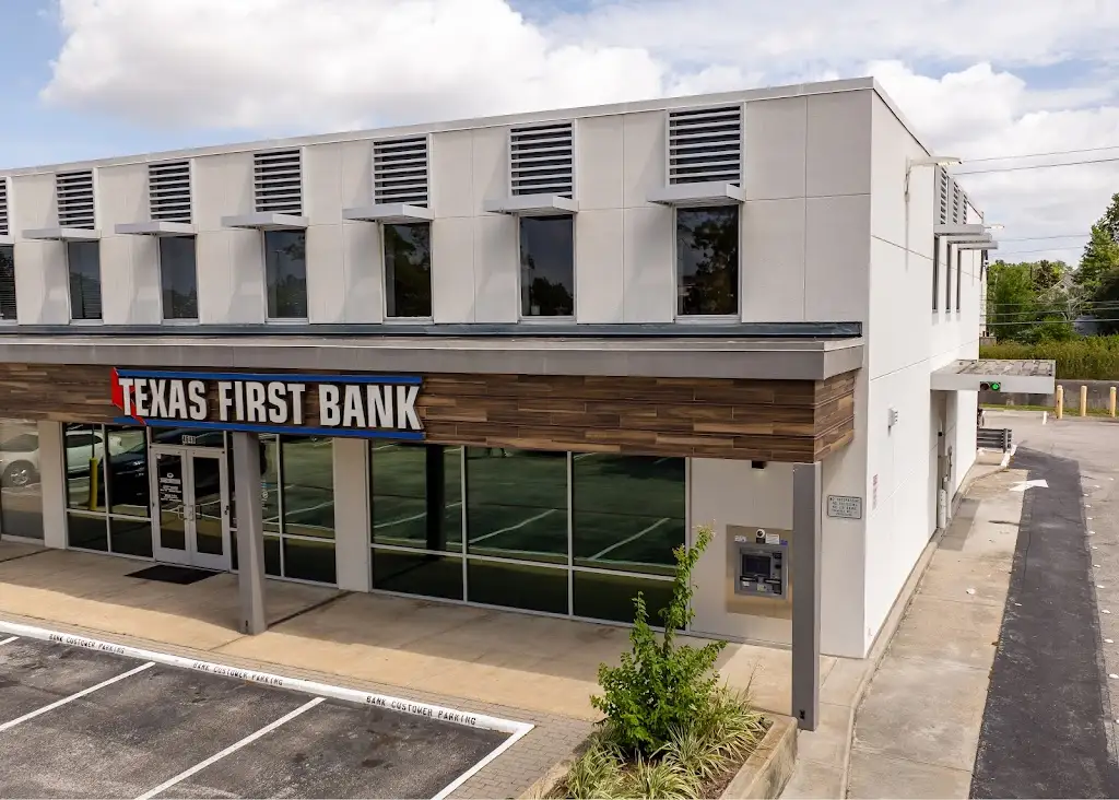 581Z3344S39023GH 4648 Beechnut St Houston TX 77096 USA Texas First Bank