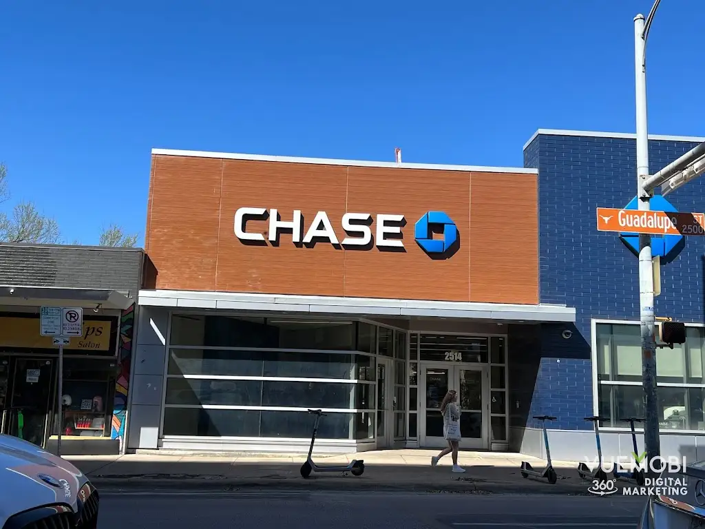 615D2504M19358QC 2514 Guadalupe St Austin TX 78705 USA Chase Bank