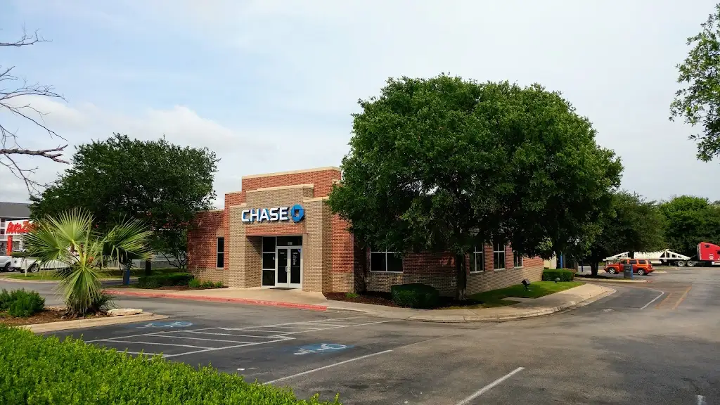 636F1552F43664SH 9901 N Lamar Blvd Austin TX 78753 USA Chase Bank