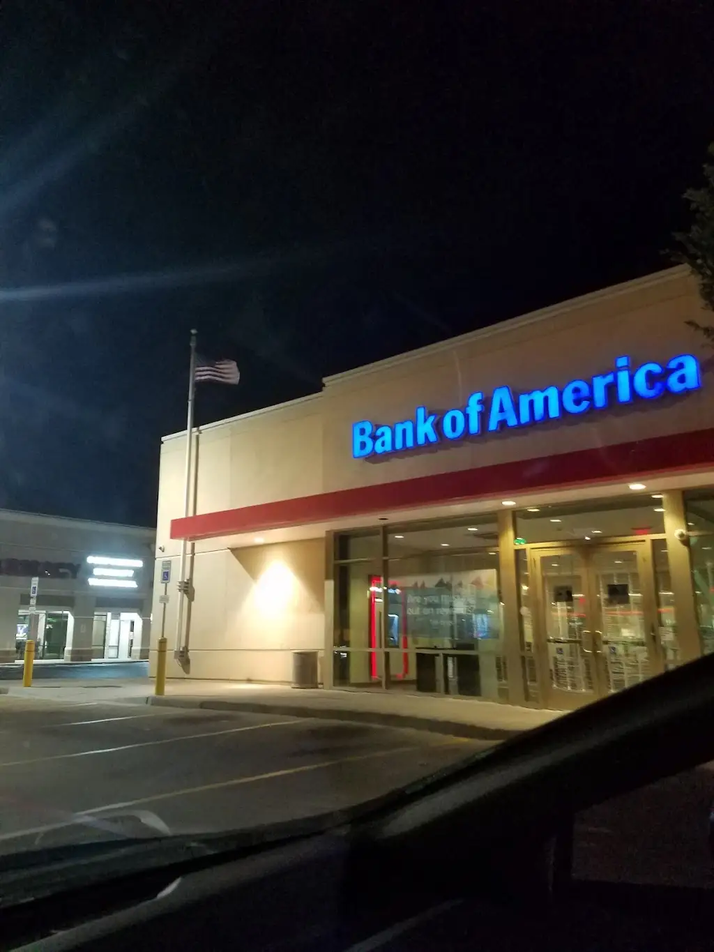 645Q9302N50520CA 20003 Katy Fwy Katy TX 77450 Amerika Birleşik Devletleri Bank of America with Drive thru ATM