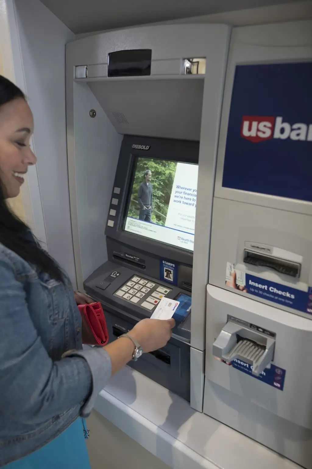 660K8225S61301PX 285 Uinta Dr Green River WY 82935 USA US Bank ATM