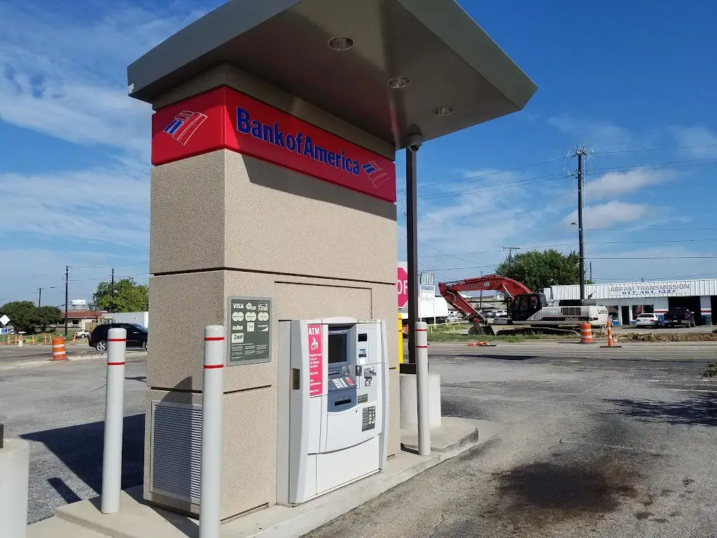 660W2590J78810VY 1622 E Abram St Arlington TX 76010 USA Bank of America ATM Drive thru