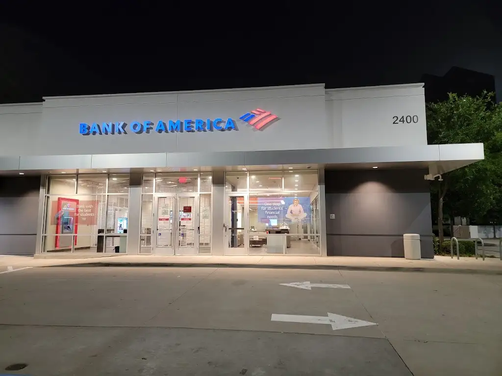 671O3927A84853ZI 2400 N Central Expy Plano TX 75074 USA Bank of America with Drive thru ATM