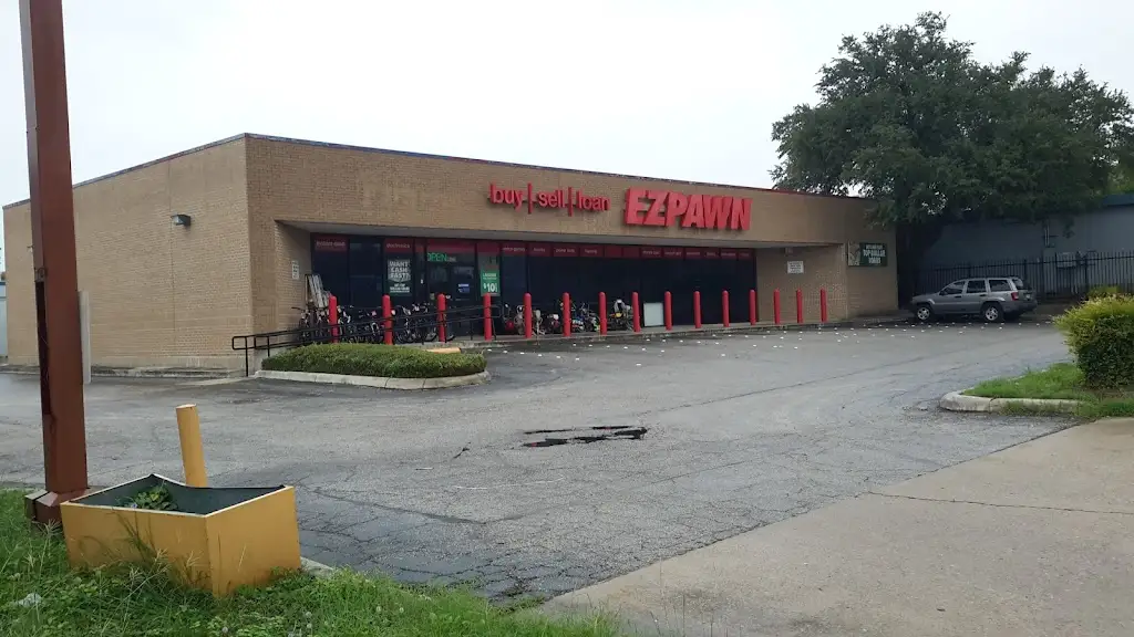 688P1392N41474KU 9433 Perrin Beitel San Antonio TX 78217 USA EZPAWN