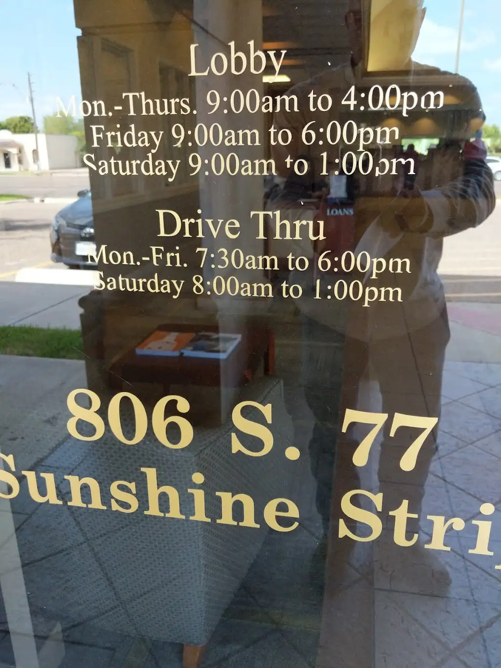 726N8205Y74376LP 806 S 77 Sunshine Strip Harlingen TX 78550 USA First Community Bank