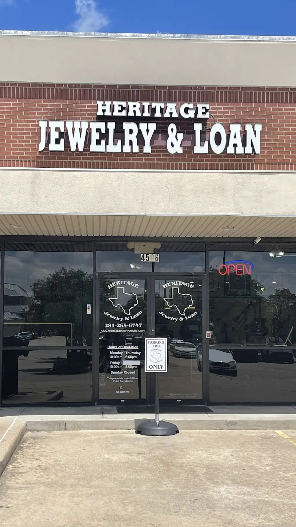 747D6251D16584OP 4506 Hwy 6 Sugar Land TX 77478 USA Heritage Jewelry and Loan