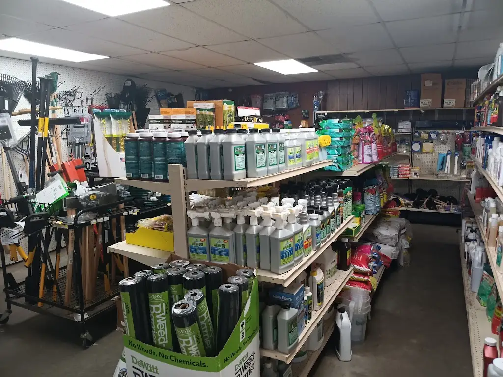 766I6489E57491CU 305 S Market St Grapeland TX 75844 USA Grapeland Farm Supply