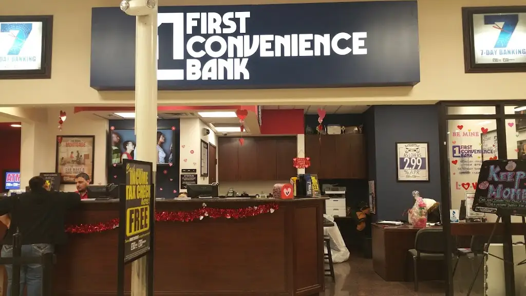 779Q6189A42760CL 2310 E Saunders St Laredo TX 78040 USA First Convenience Bank