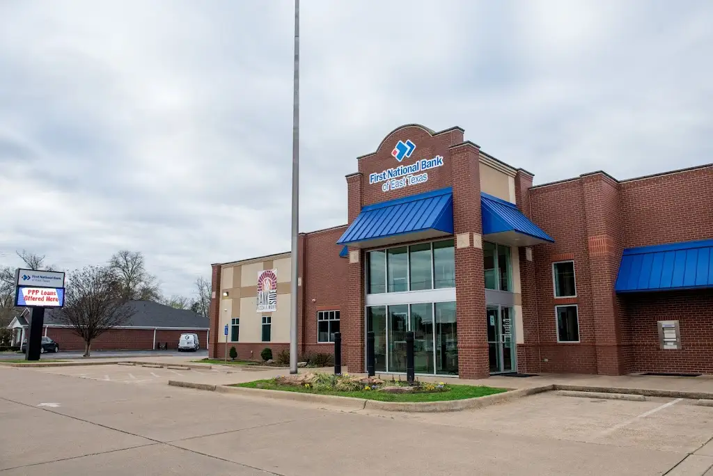 796O5998U23356AZ 1760 US259 S Diana TX 75640 USA First National Bank of East Texas