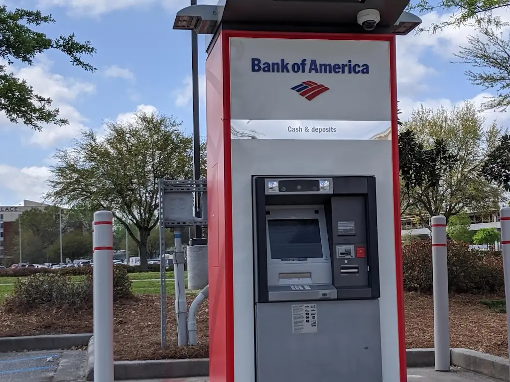 806C7077D33934YI 5066 International Blvd North Charleston SC 29418 USA Bank of America ATM