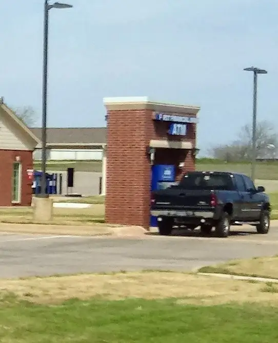 809F3176H18356JG 609 E Rock Island Ave Boyd TX 76023 USA First Financial Bank