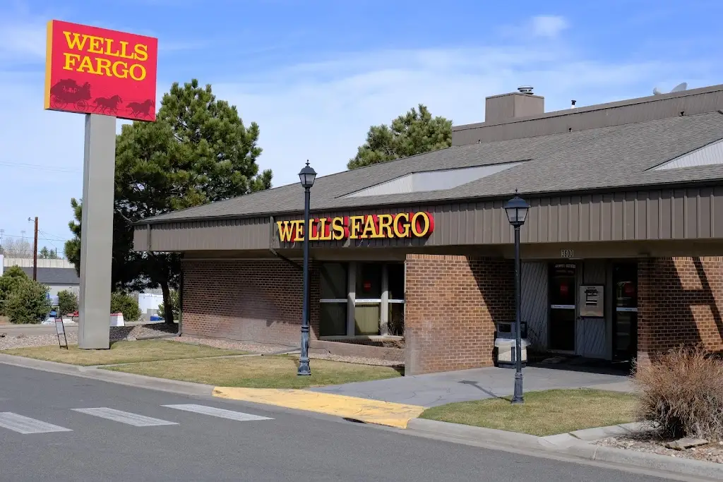 842P2034D71572AB 3600 E Pershing Blvd Cheyenne WY 82001 USA Wells Fargo Bank