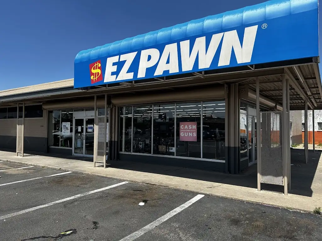 849P6253Q42117TS 1704 50th St Lubbock TX 79412 USA EZPAWN