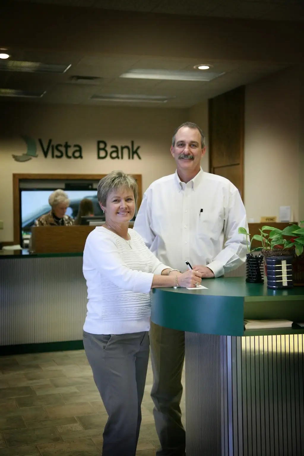 850F4114J48320TD 317 Main St Abernathy TX 79311 USA Vista Bank