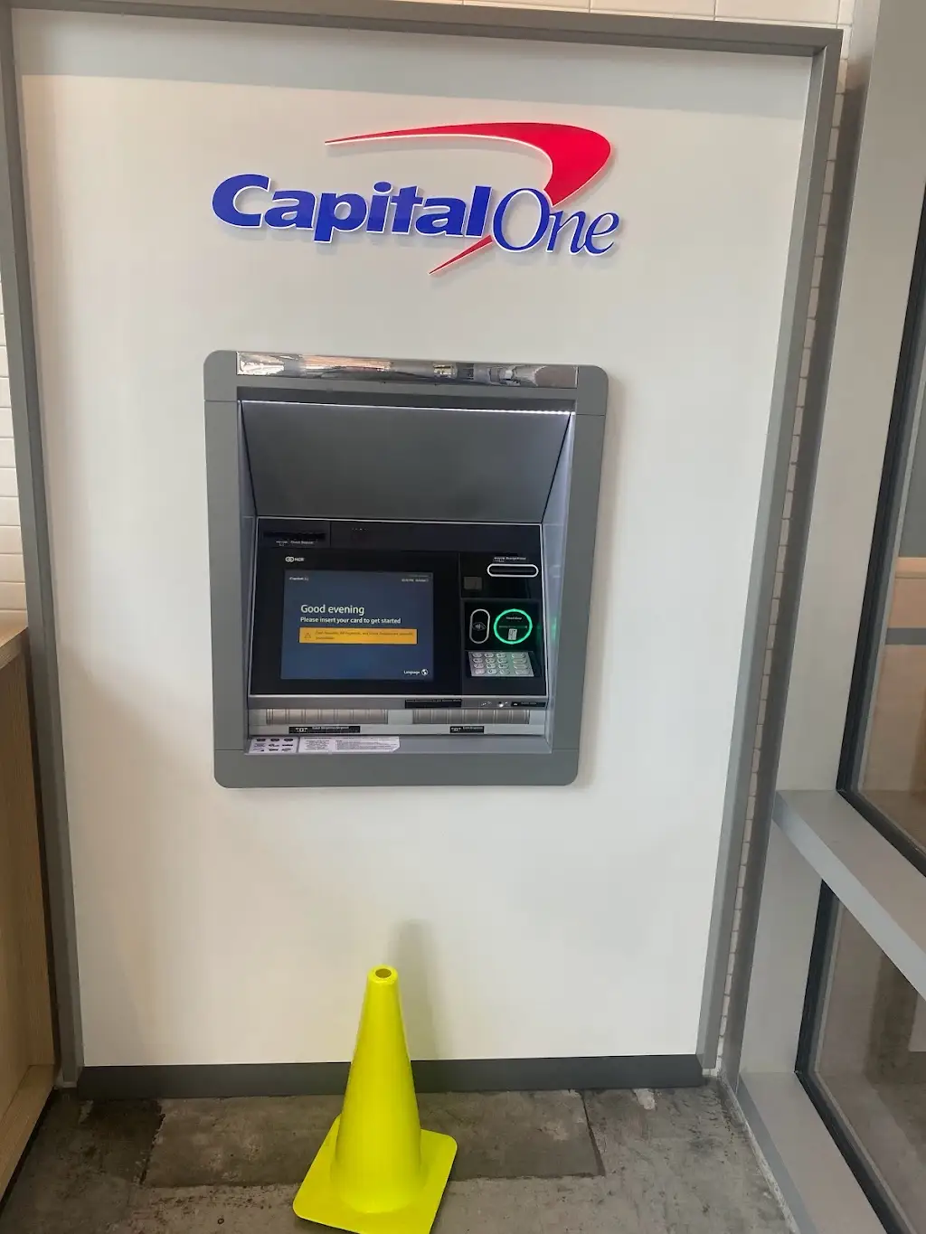 855I4816G76887EL 11801 Domain Blvd 160 Austin TX 78758 USA Capital One ATM