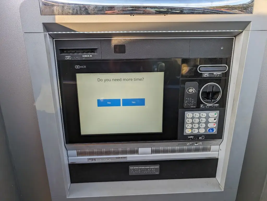 881G3851R84471VP 5407 Interregional Hwy Austin TX 78723 USA Chase ATM