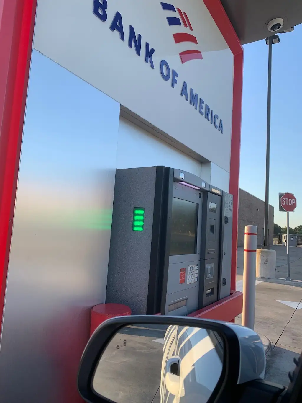 888S5950Z95570SI 1591 E Hwy 6 Alvin TX 77511 USA Bank of America ATM Drive thru