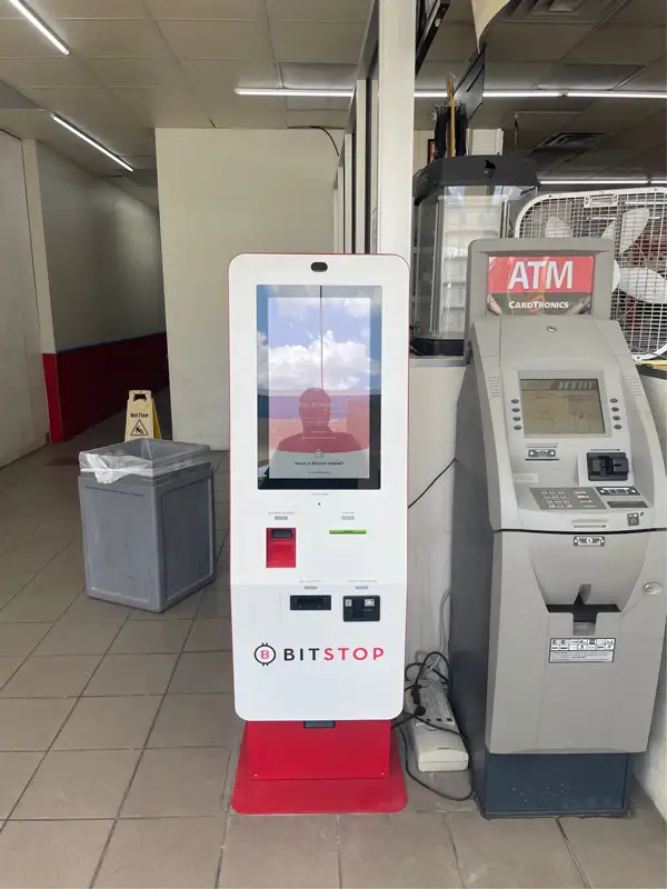 895O8064D13365KJ 2101 US190 Copperas Cove TX 76522 USA Bitstop Bitcoin ATM